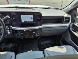 Camión Tractor Diésel 6x4 Usado de Servicio Pesado, Cabeza Tractora para Transporte de Carga Comercial y Operaciones de Flota Logística - Product Image 6