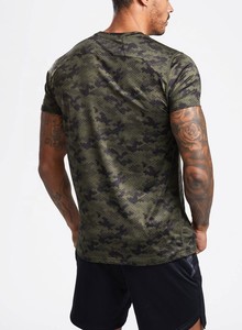 T-shirt pour homme à manches courtes, col rond, imprimé camouflage, coupe ajustée, séchage rapide, tricoté en polyester, style sportif, longueur normale - Product Image 2