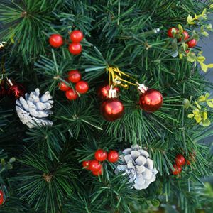 Albero di Natale Artificiale in Pino Pre-Illuminato da Esterno 22,5 Pollici, Confezione da 2 con 24 Luci Bianco Caldo e Picchetti, Design Senza Fili - Product Image 3