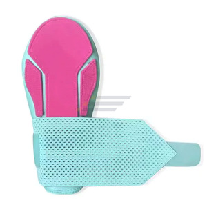 ถุงมือเบสบอลแบบสไลด์ระดับพรีเมียม ผู้ผลิต OEM รับทำโลโก้ตามสั่ง ถุงมือเบสบอลแบบสไลด์พร้อมที่ป้องกันนิ้วโป้งและนิ้วมือ - Product Image 5