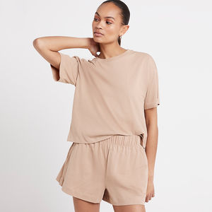 Ensemble d'été décontracté pour femmes de haute qualité, t-shirt et short en coton doux imprimé, motif brodé, tenue d'été - Product Image 3