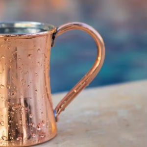 Mug en cuivre fait main au design ananas en métal, idéal pour la bière et le café, le plus vendu, mug décoratif en cuivre pour la cuisine à prix de gros - Product Image 3