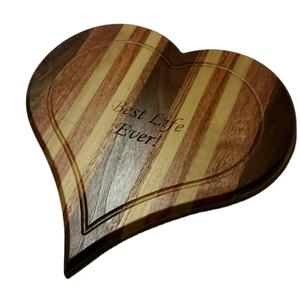 Tabla de Cortar de Cocina de Madera Natural en Forma de Corazón con Diseño Grueso y Canal para Jugos para Uso Intensivo - Product Image 2