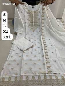 Nueva llegada: Conjunto de Kurti-Pant y Dupatta Banarasi con bordado y lentejuelas, ideal para festivales. Compra online en India. - Product Image 3