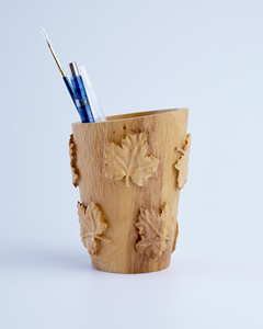 Porte-crayons en bois sculpté à la main, design feuille, organisateur de bureau rustique, porte-stylos en bois fait main, décoration de table de bureau - Product Image 6