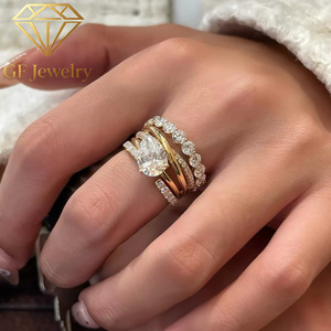 Anillo Apilable con Diamantes Cultivados en Laboratorio en Forma de Pera, Anillos Apilables de Platino con Incrustaciones Laterales, Anillos de Compromiso y Boda para Mujer - Product Image 5
