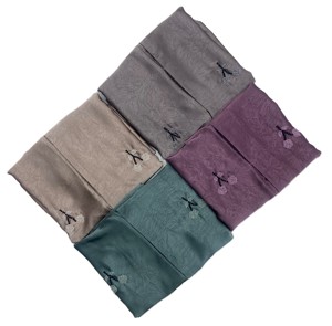 Abaya de Luxe Unie pour Femme en Polyester, Robe de Dubaï pour l'Aïd, Faite à la Main, Modeste, à Design Ouvert, Respirante, pour l'Été et l'Automne, Idéale pour les Mariages - Product Image 2