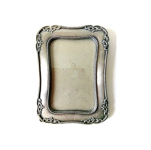 Classic and <b>Antique</b> Gold Ivory Metal Photo <b>Frame</b> with Cover Customized Beautiful For Home Decor - Product Image 5
