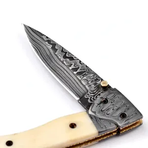 Couteau pliant à poignée neutre avec lame à motif tourbillonnant et accessoires décoratifs argentés pour équipement de camping en plein air et idée cadeau - Product Image 6