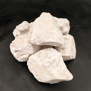 Oxyde de calcium de qualité industrielle, chaux vive en morceaux, haute pureté, qualité supérieure, à base de calcaire actif, taille personnalisée, traitement des eaux usées - Product Image 1
