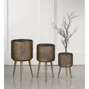 Maceta Metálica Moderna para Jardín, Maceta Decorativa para Plantas de Exterior, Contenedor para Flores, Decoración de Jardín - Product Image 1