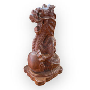 Statue de dragon moderne exquisément sculptée en bois de Huong, conçue pour l'affichage en intérieur - Product Image 2