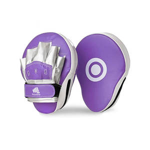 แผ่นซ้อมมวยหนังแท้สำหรับมวยไทย มวยสากล คิกบ็อกซิ่ง คุณภาพสูง ปรับแต่งได้ ซับเหงื่อ แห้งไว ปิดด้วยแถบตีนตุ๊กแก - Product Image 1