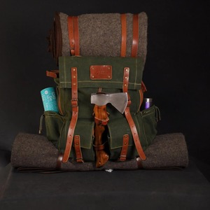 Hacha Vikinga de Acero al Carbono Forjada a Mano con Mango de Madera de Palisandro, 14 Pulgadas de Longitud Total, para Camping y Bricolaje - Product Image 2