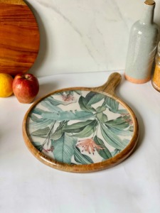 Plateau à pizza Tropical Breeze, cadeau personnalisé pour les amateurs de pizza, plat en bois, mobilier de patio, assiette à collation, plateau à nourriture compartimenté - Product Image 6