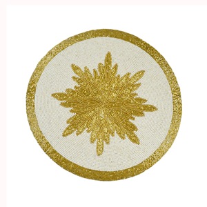 Set de table perlé fait main Pinwheel Bliss, design Saro Lifestyle, Shamrock Coquette Bow, set de table ou tapis de table - Product Image 4