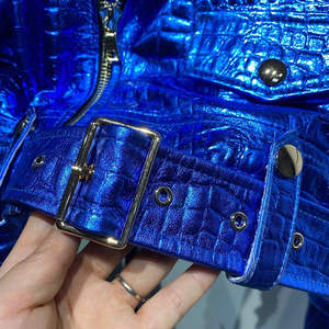 แจ็คเก็ตหนังผู้หญิงทรงเข้ารูปลำลอง คุณภาพสูง ผลิตตามสั่ง กันน้ำ กันลม ซับในไนลอน ขายส่ง ไซส์ผู้ใหญ่ 2025 - Product Image 4