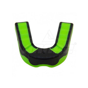 Protège-dents souple avec coussinets, doté d'une construction durable et d'un protège-dents de qualité supérieure pour les activités de contact - Product Image 4