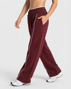 Pantalon de jogging décontracté surdimensionné pour garçon, couleur bordeaux avec détails contrastants, en molleton respirant de qualité supérieure - Product Image 2