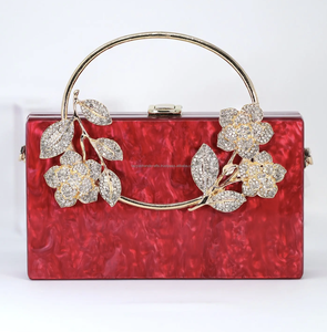 Bolso de Mano de Resina con Diseño Esculpido a Mano, Modelo Exclusivo de Amor Artificial, con Asa de Latón, para Regalos de Boda o San Valentín - Product Image 1