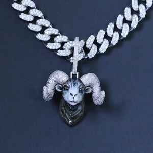 จี้รูปหัวแกะประดับเพชรโมอิสซาไนต์แบบกำหนดเองได้ ดีไซน์โดดเด่น พร้อมเพชรทรงกลมเงินแท้ 925 เครื่องประดับจี้และชาร์มสุดหรู - Product Image 3