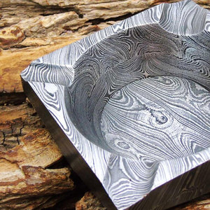 Cendrier de luxe en acier Damas, fait main, artistique, en métal, pour cigares, cigarettes, décoration - Product Image 5