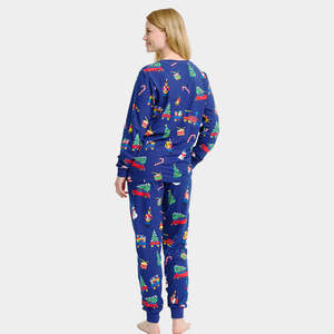 Conjunto de Chándal Navideño Personalizado Premium para Mujer, Top Estampado de Manga Larga con Pantalones a Juego, Pijama de Invierno, Ropa de Estar por Casa - Product Image 3