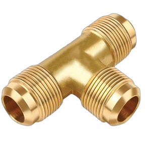 Conexión en T de Latón de Grado Industrial para Conexión Segura de Tuberías Hidráulicas y Aplicaciones de Fluidos - Product Image 1