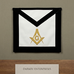 Delantal Masónico Personalizable de Piel de Cordero para Maestro Masón con Intrincado Compás y Escuadra Bordados a Mano con Hilo de Oro, Regalia de Logia - Product Image 1