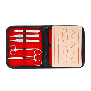 Kit d'entraînement à la suture avec peau d'entraînement en silicone réutilisable, ensemble complet d'instruments de suture, porte-aiguille, forceps, ciseaux - Product Image 3