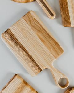 <b>Ash</b> Wood Large Tapered Serving Board Loop <b>Ring</b> Handle Natural Grain HORECA OEM Custom Engraving Food Grade Eco-Friendly Vietnam - Product Image 6