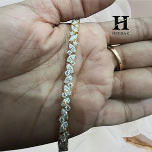 สร้อยข้อมือเทนนิสประดับเพชรทรงโค้งและพลอยกลมสลับกันเครื่องประดับทอง18K - Product Image 3