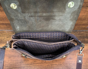 Bolso cruzado con solapa de cuero genuino de grano completo de moda para mujer con estilo personalizado al por mayor para bolsos de lujo de moda para mujer - Product Image 6