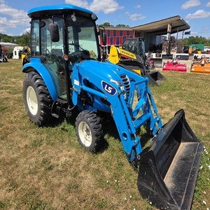 Tracteur agricole LS durable pour applications agricoles professionnelles, offrant des performances de travail robustes et une performance de haute performance. - Product Image 4