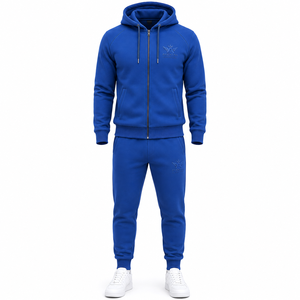 Survêtement homme premium fabriqué avec un tissu respirant offrant un confort et un style supérieurs, idéal pour un usage quotidien. - Product Image 1