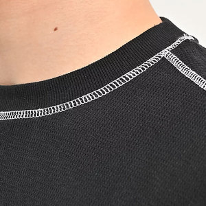 T-shirt Homme Col Rond Longue Coupe Anti-Plis Séchage Rapide Respirant Style Urbain 100% Coton Haute Qualité Couleur Unie Personnalisable OEM 2026 - Product Image 5