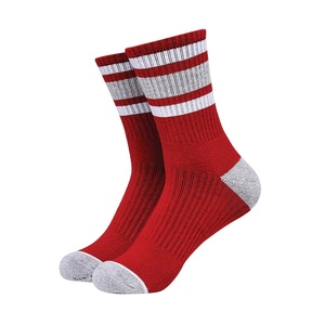 <b>Men</b> And Women's Premium Breathable & Comfortable Crew Sports <b>Socks</b> in Different Colors Custom Logo And Design - Product Image 1