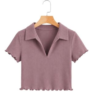 เสื้อโปโลครอปผู้หญิงสีม่วงอ่อนแบบสั่งทำพิเศษ ผ้าถักลายริบ แขนสั้น ทรงเข้ารูป คอวี ชายเสื้อแบบลูกไม้ ยืดหยุ่น สวมใส่สบาย แฟชั่นทันสมัย - Product Image 1