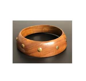 Bracelet en bois artisanal, bijoux en bois naturel, écologique, élégant, cadeau pour femmes et filles, à porter au quotidien, pour les fêtes - Product Image 3