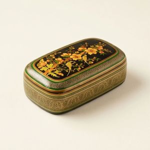 Boîte à bijoux décorative florale en papier mâché du Cachemire, artisanale, cadeau souvenir, art indien traditionnel, fabriqué en Inde, export en gros - Product Image 4