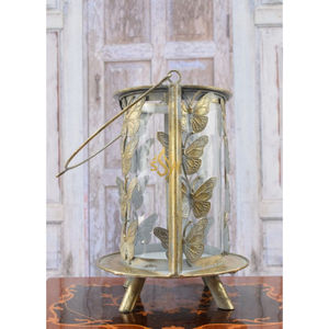 Lanterne en métal au design créatif, lanterne à bougie en métal plaqué or abordable, variété exclusive de lanternes en métal pour la décoration de la maison - Product Image 2