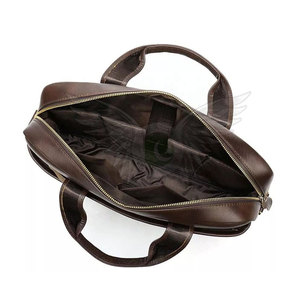 Maletín para Portátil de Cuero Genuino Organizado, Almacenamiento Dedicado para Dispositivos de Oficina, Diseño Duradero para el Trabajo Diario, Opciones Personalizables - Product Image 2