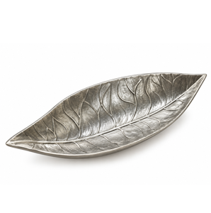 Bol à fleurs sculpté en argent, fait main, en métal, centre de table décoratif avec texture de pétales détaillée et forme florale organique - Product Image 2