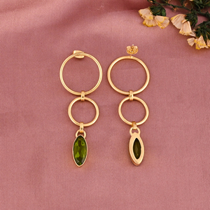 Pendientes Elegantes de Peridoto con Engaste de Bisel para Mujer |   Latón Chapado en Oro - Product Image 3