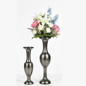 Par de Jarrones Altos de Metal Plateado con Forma de Trompeta y Tallo de Balaustre, Juego de Centros de Mesa de Lujo para Eventos - Product Image 6