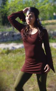 Robe Courte Dos Nu Tendance en Gros, Style Bohème Prune, Fée, Festival, Pixie, Elfe, Tenue de Soirée d'Été pour Femme - Product Image 3