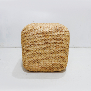 Pouf carré artisanal en jacinthe d'eau, style rustique moderne, pour salon, décoration intérieure, ottoman pour appartement - Product Image 5