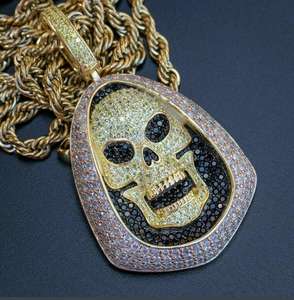 Collier Pendentif Hip Hop Iced Out Couronne Tête de Mort Faisceau de Diamants pour Hommes, Bijou Tendance Streetwear pour Fêtes (Acier Inoxydable) - Product Image 2