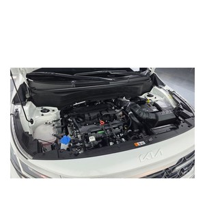 Kia Seltos 1.6 Turbo Essence 2WD 2023, 4 425 km, Boîte Automatique, Sièges en Cuir, Caméra Arrière, Conduite à Gauche - Product Image 6