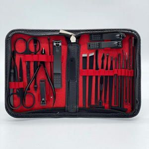 Ensemble de manucure et pédicure personnalisé de 12 pièces, étui en cuir PU rouge, instruments en acier inoxydable, emballage personnalisé noir pour soins de beauté - Product Image 6